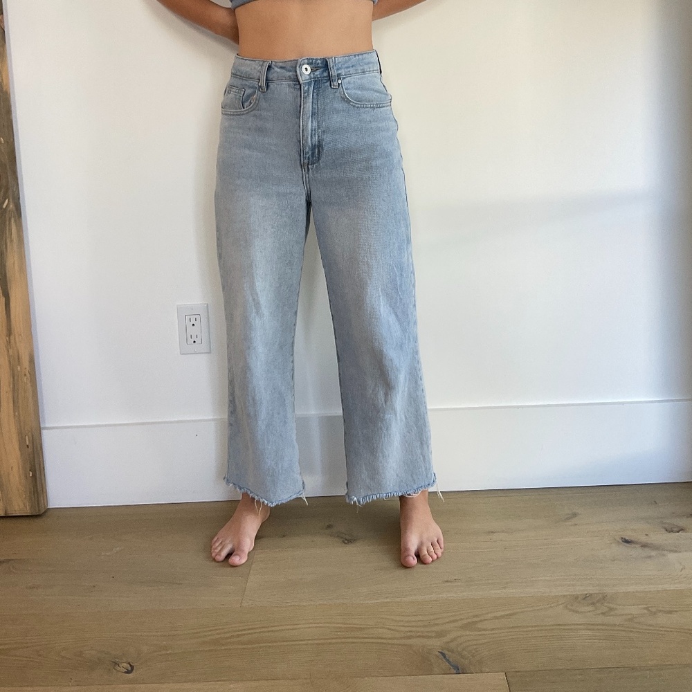 Jeans - Picture 2 of 4